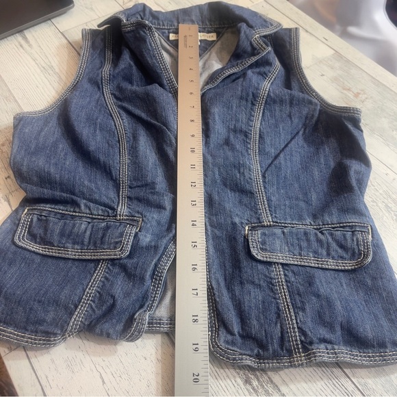 Tommy Hilfiger Medium Washed Denim Collared Vest Small - Picture 12 of 12
